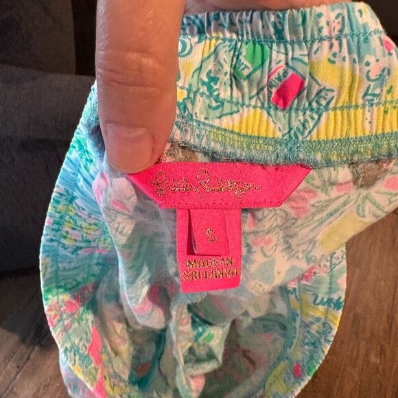 Lilly Pulitzer Katia Shorts Multi Pop Up in The Beginning - Picture 4 of 5